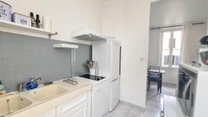 Appartement lumineux, climatisé, cœur de ville.