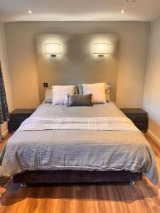 Gleneagles Apartment