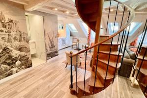 Rooftop Triplex with Garden at Notre Dame