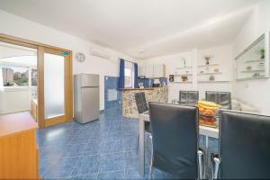 Villa Grey Stone