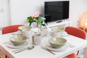 Kraków Trailside Apartments - by Upstairs