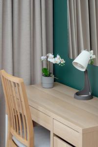 Beautiful & Spacious 2 Bedroom Apartment Mickiewicza by Noclegi Renters