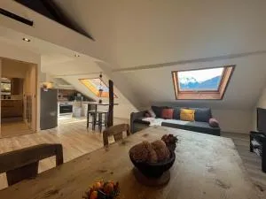 Cocon sous les toits - 于日讷