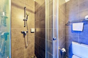 Hotels Adonis Hotel Strasbourg : photos des chambres