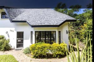 The White House @ Cintsa