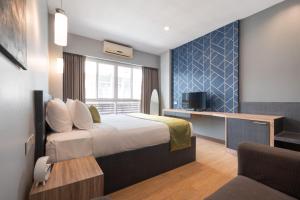 iCheck inn Gems Center Silom