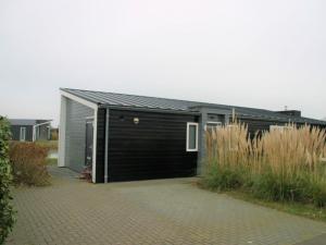 Chalet in Zeeland by the Lake