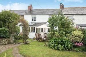 Lovely Cottage by Coastal Footpath & Surf Beaches! - Marhamchurch