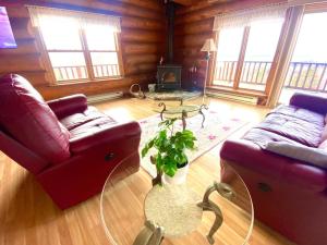 Privacy @ Bras d’Or Lake Eagle House Chalet