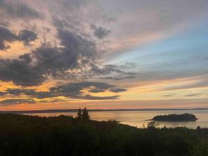 Privacy @ Bras d’Or Lakes Sun House Chalet