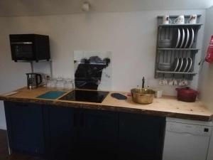 Borrowmoss Bothy, Charming & Characterful property, Wigtown