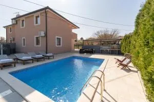 Holiday Home Kiara - Kršete