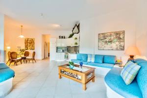 The Sani Jewels, Villa Natalia