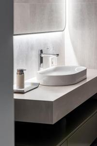 Spacious luxury apt wriver viewterrace Paupys