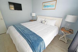 Sandpiper Cove 2 Bedroom 2 Bathroom With Harbor View