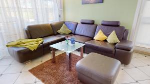 strandnahe FeWo mit 2 Schlafzimmern und Balkon, Königin Augusta, Binz