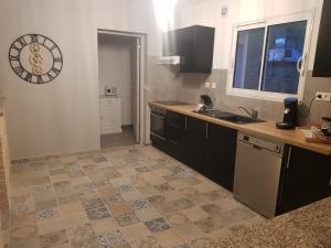 Appartement spacieux et confortable à Clermont-Dessous, terrasse