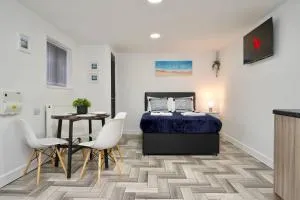 Matlock Studio 7 - Coventry - Longford