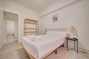 La estación by Clabao