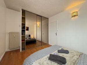 Appartements Guyon - Cosy proche gare Parking facile - Balcon #SirDest : photos des chambres