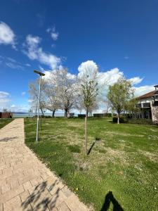 Waterfront Apartmanok