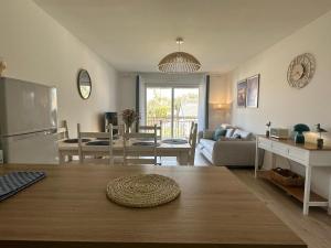 Appartements La garenne, pres des commerces : photos des chambres