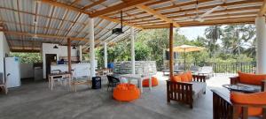 Mamma Mia Villa and Cafeteria