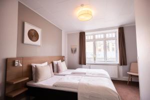 Standard Twin Room room in Savoy Hotel