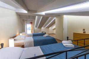 RENT HOUSE BEACH MIRTOFITO 8 km FROM PERAMOS