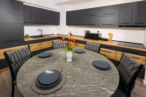 Royal Family Apartment