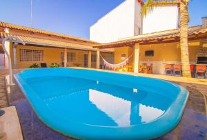 Casa Charmosa com Piscina e localização Incrível