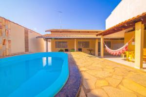 Casa Charmosa com Piscina e localização Incrível