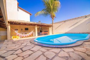Casa Charmosa com Piscina e localização Incrível
