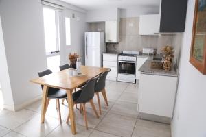 Romeo Apt, p 4 personas, en el centro de Salta