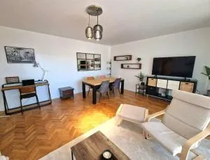 Beautiful T3, 10 min Paris, free parking - 勒普莱西罗班松