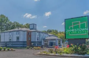 Jamestown inn & Suites - فوريست بارك