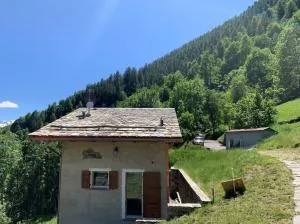 Agriturismo Mondolegro - Chiesa in Valmalenco - Torre di Santa Maria