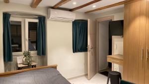 M&F Ground Studio in Old Town