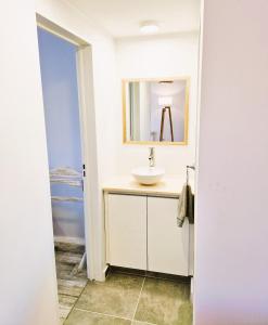 Caronti Centro by AlojateYa