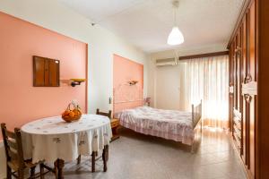 Cozy Archangelos apartments with private parking