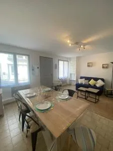 AD18 - L'escale Aultoise chez Hugo - Woignarue