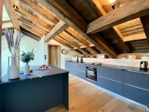 Résidence Isobel - Appartement Isobel - 8 Personnes - Morzine centre MAE-1401