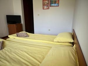 Вила и тенис комплекс ,,Синьото"