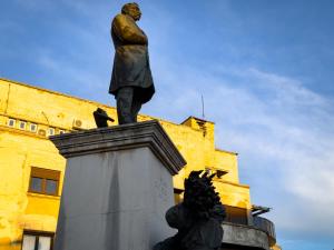 Central Retreat Apartments