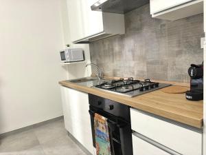 HOLIDAY HOUSE ORLANDO