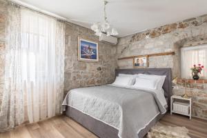 Apartments and Rooms Petra - Penziony, Split