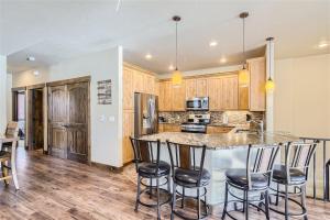 Condos Off Main 15 condo