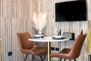 Industrial Design Luxury Studio in NoLo District