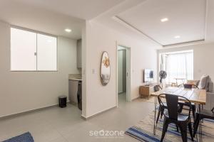 Apartamentos em Cond. c Piscina nos Ingleses - RMM