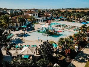 Windsor at Westside Corner Unit Next to Amenities